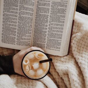 7 Steps to Discovering Your Dreams Devotional